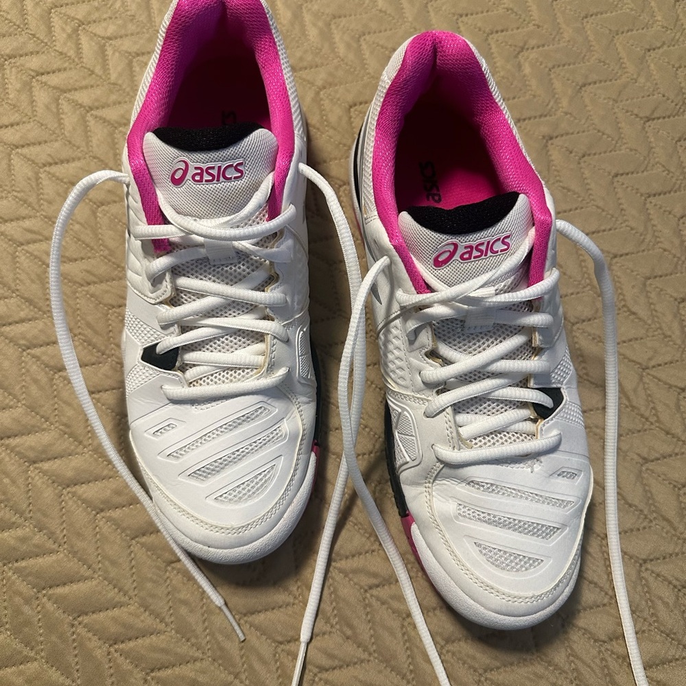 Like new! - worn once. Asics tennis shoes. Size 8.5
